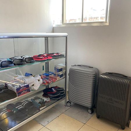 Hostal Los Heroes Antiguo Cuscatlan Bagian luar foto